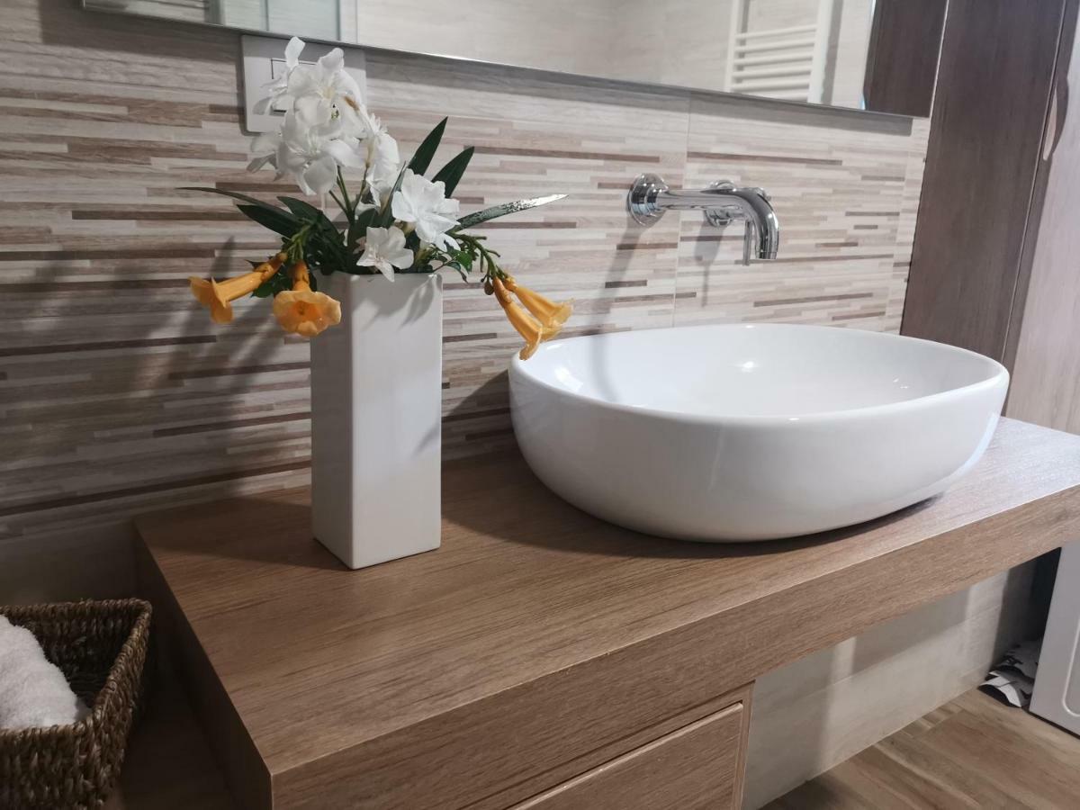 Апартаменты Residenza Sant'Angelo Читта Сань Анджело Экстерьер фото